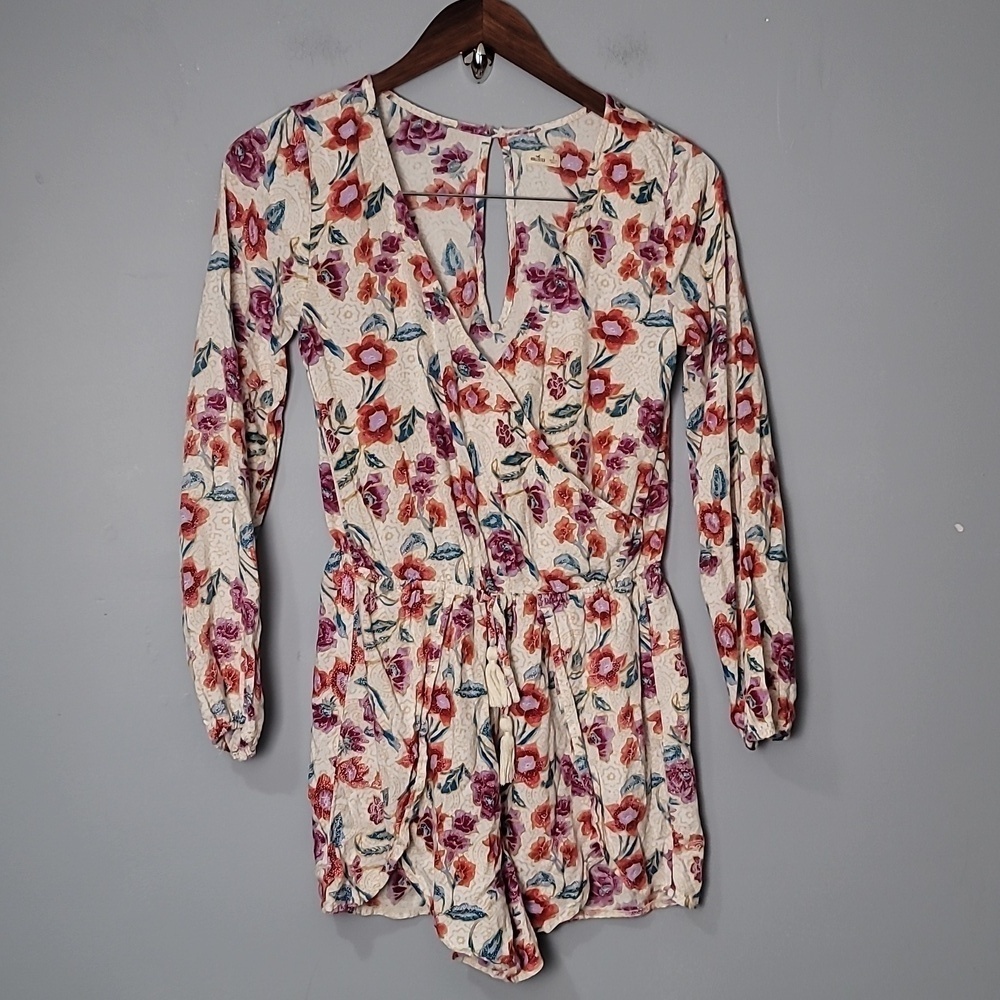 Hollister Twist Bust Tie Multicolor Floral Print Skort Romper Jumpsuit